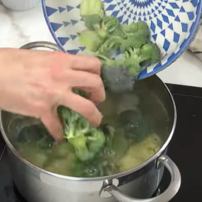 Ñoquis de brócoli. Receta fácil y rápida