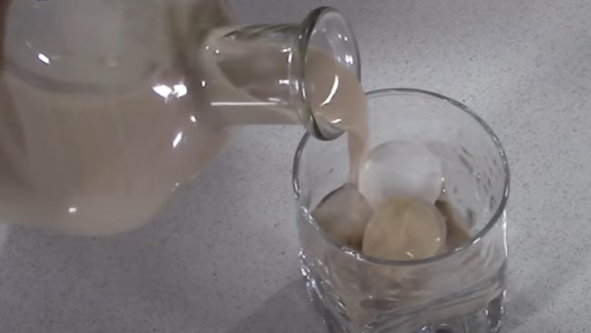 Cómo hacer crema de whisky en 2 minutos. Receta fácil y rápida