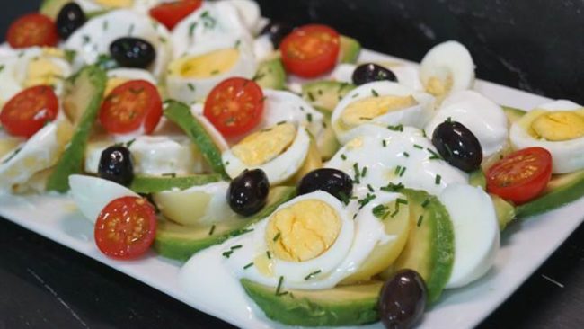 Ensalada griega. Receta fácil y rápida