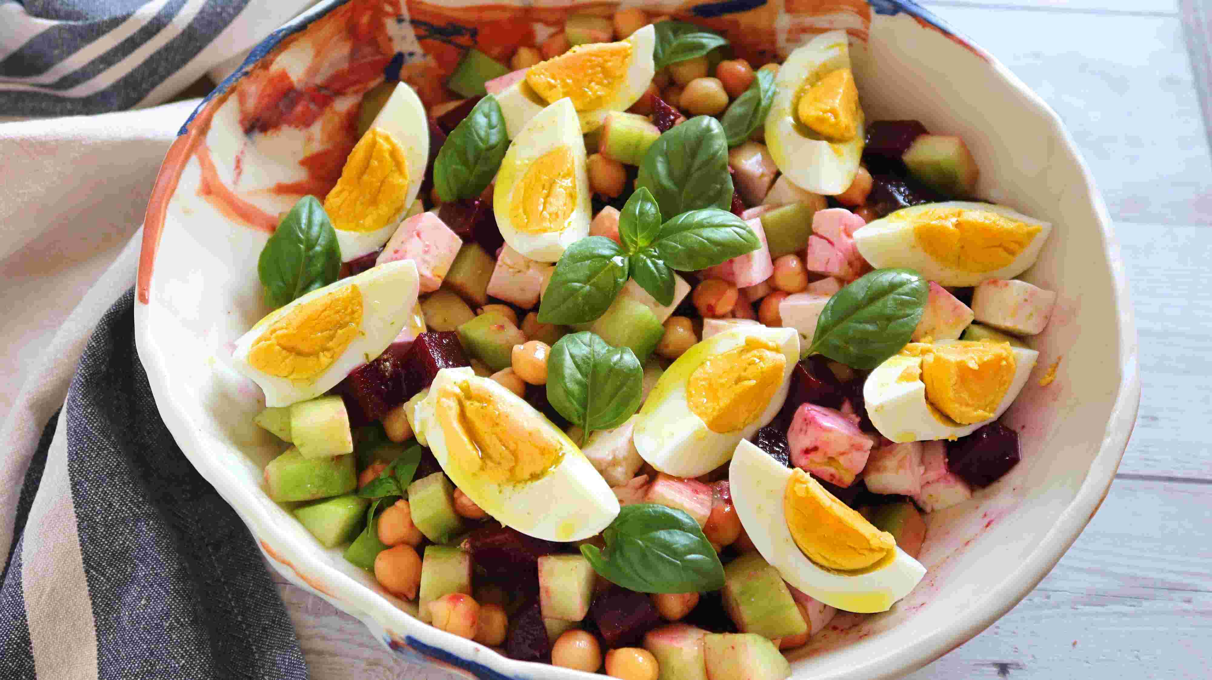 Ensalada de garbanzos. Receta fácil y rápida