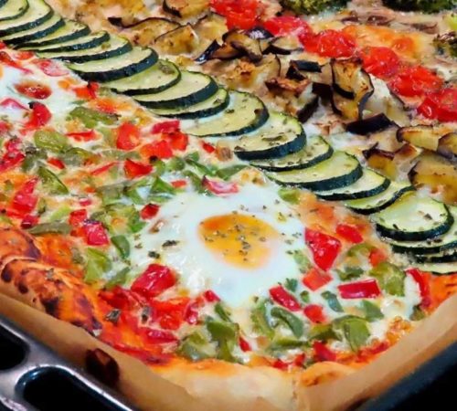 Pizza vegetariana con masa casera. Receta fácil y rápida