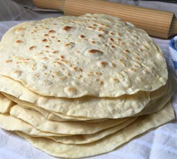 Tortillas de harina de trigo muy fáciles para burritos, quesadillas y sincronizadas